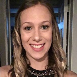 Meet your Posher, Casey